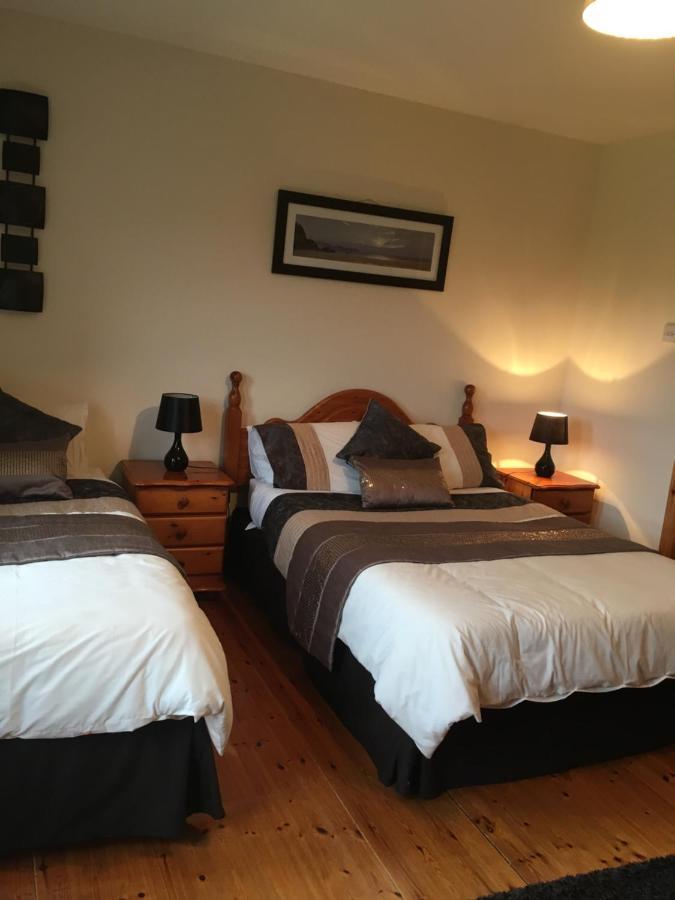Carrick House B&B Killybegs Bagian luar foto