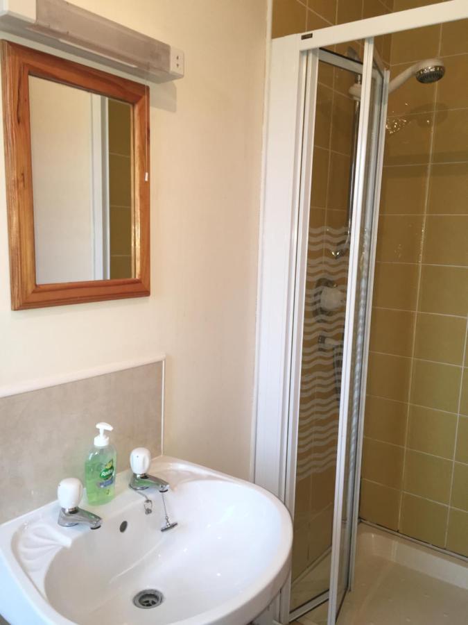 Carrick House B&B Killybegs Bagian luar foto