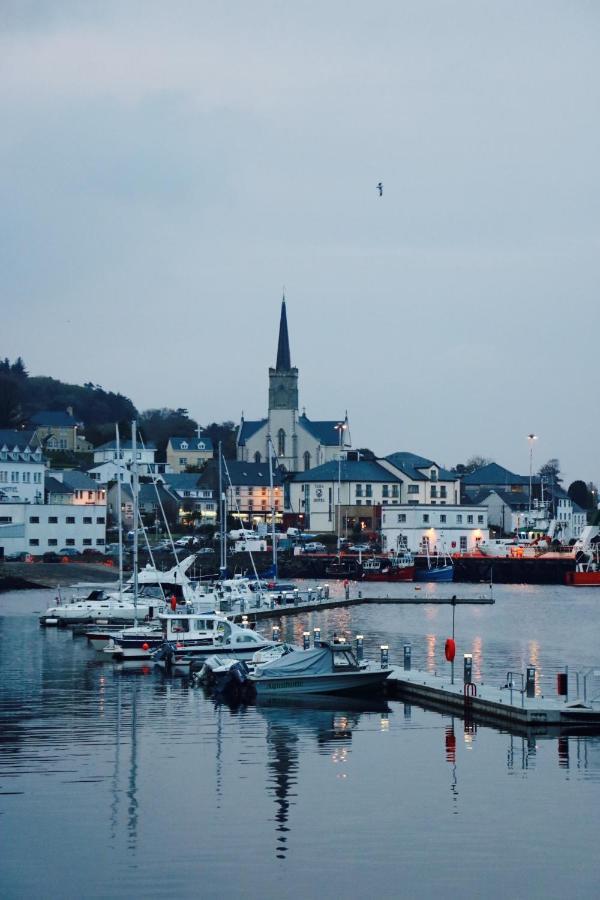 Carrick House B&B Killybegs Bagian luar foto